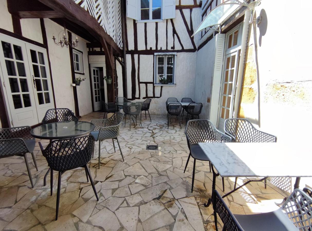 Nogapatio - Maison D'Hotes - Bnb Ногаро Екстер'єр фото